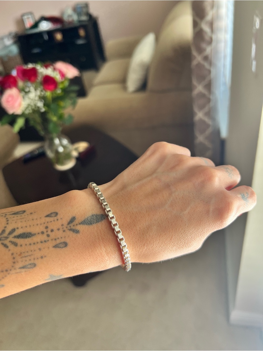 Tiffany & Co. sterling silver Venetian link box chain bracelet